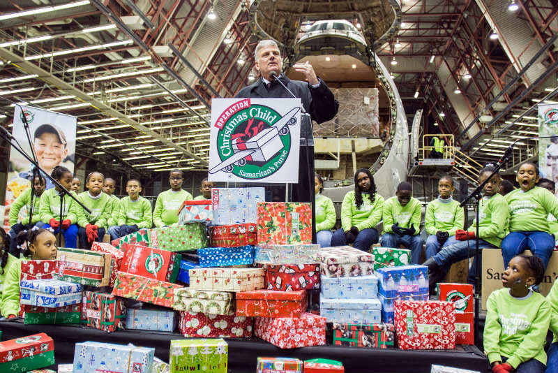 サマリタンズ・パース、台風３０号の被災児童６万人へクリスマスプレゼント