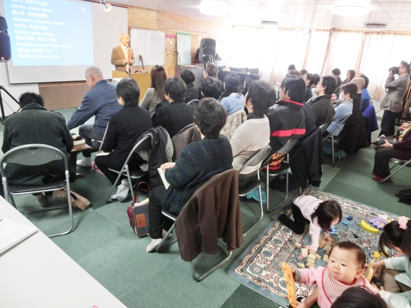 【3.11特集】震災３年目の祈り（５）気仙沼市で３周年追悼記念合同礼拝 ～「揺れ動く地に十字架は輝く」の賛美