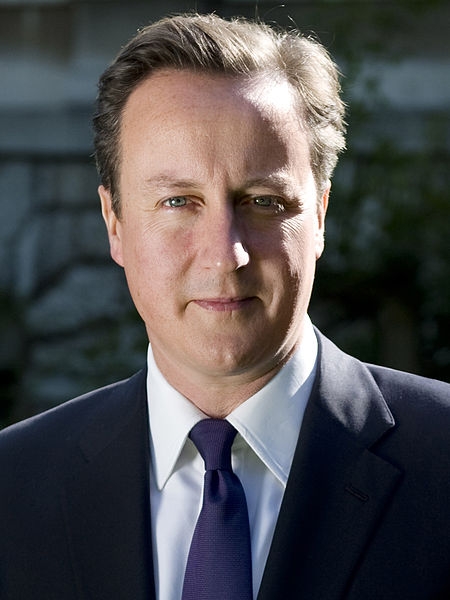 「英国はキリスト教国」 首相発言に議論沸騰