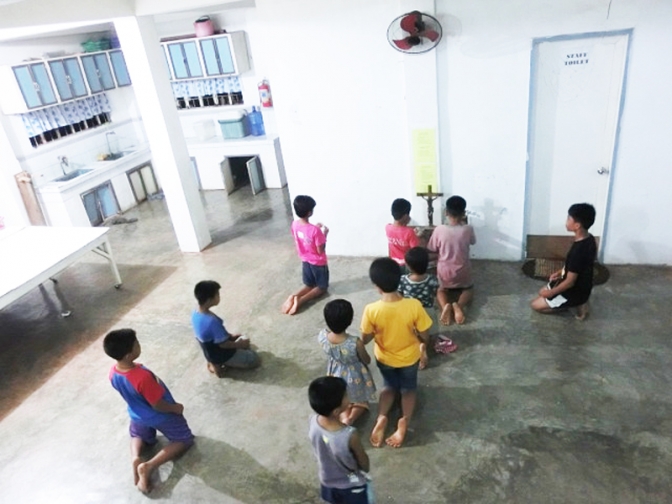 フィリピンの児童養護施設を訪ねて（１）～日本人クリスチャンが運営する「ハウス・オブ・ジョイ」