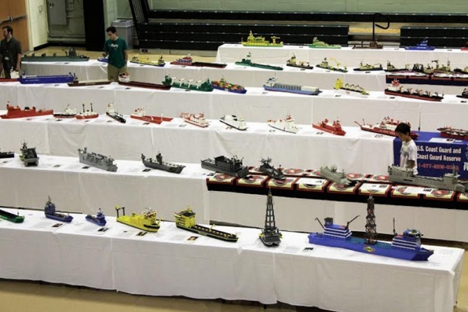 神のためのレゴ艦隊　レゴの艦隊１５０隻で子どもたちに神を伝える