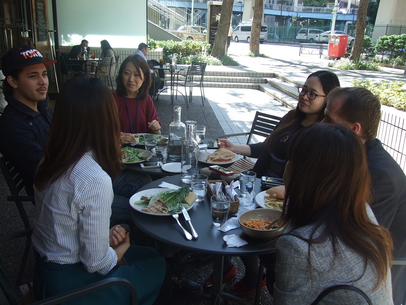 忙しい社会人のニーズに合わせて　ライフハウスのアウトリーチ「Tokyo de Lunch」