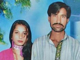 クリスチャン夫婦焼殺事件　宗教ではなく金銭的な理由からか　パキスタン