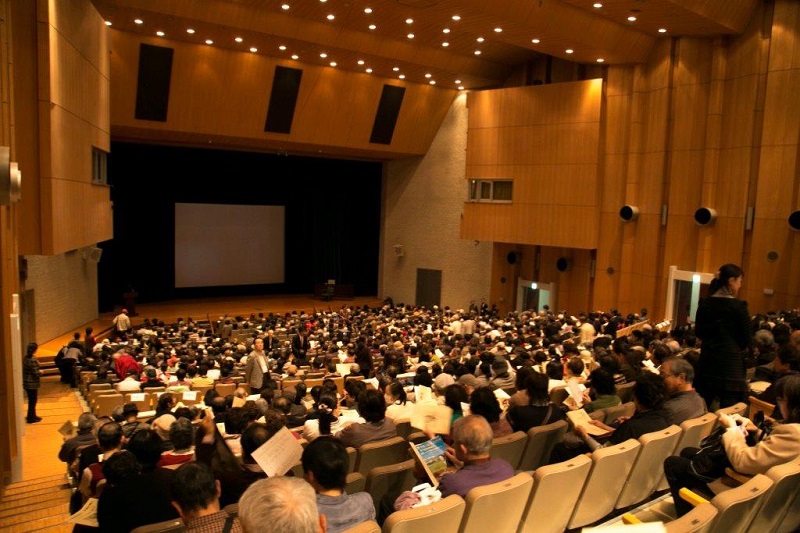 新老人の会・日野原氏１０３歳記念講演　「いのちは与えられたもの、人のために生きよう」