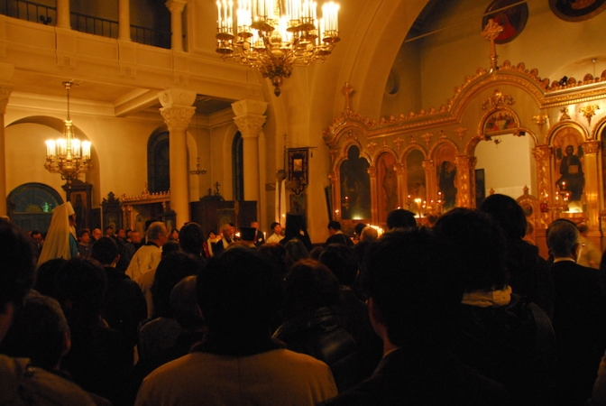 「まずはお祈りに来てください」　ニコライ堂で新暦による主の降誕祭
