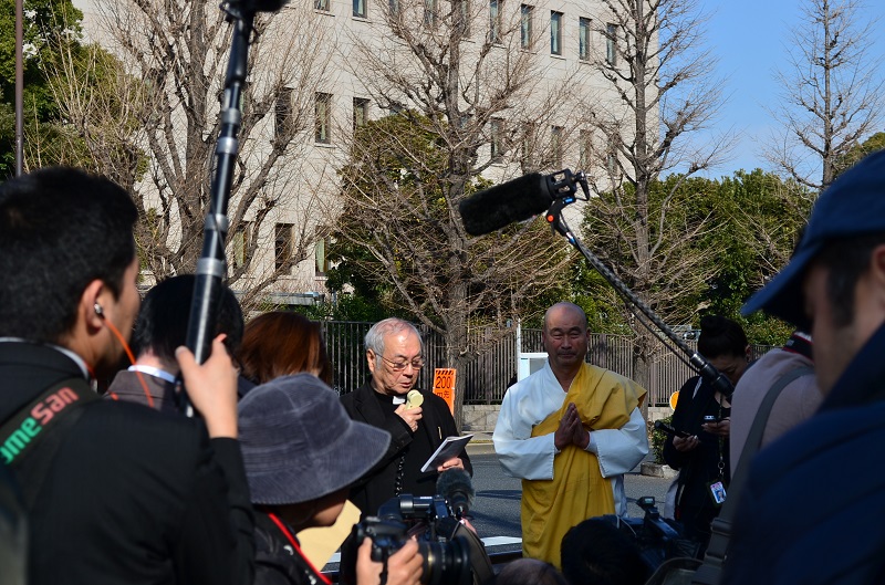 「後藤健二さんのいのちを守ろう」宗教者祈念集会　宗教の枠超え命の大切さを訴える