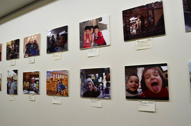 イラクの子どもたちが描いた絵など展示　日比谷で「いのちの花展」　“悲劇を悲劇で終わらせない”