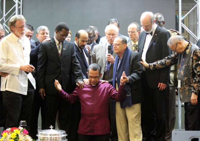 ＷＥＡ新総主事、中米ホンジュラスで就任式　世界中の福音指導者が歓迎
