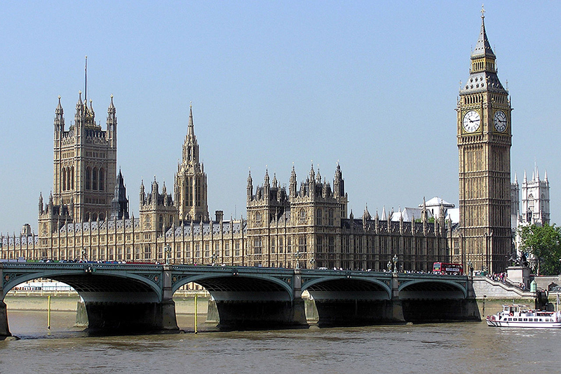 英総選挙：福音派内で保守党の支持率上昇　２３％は投票先未定