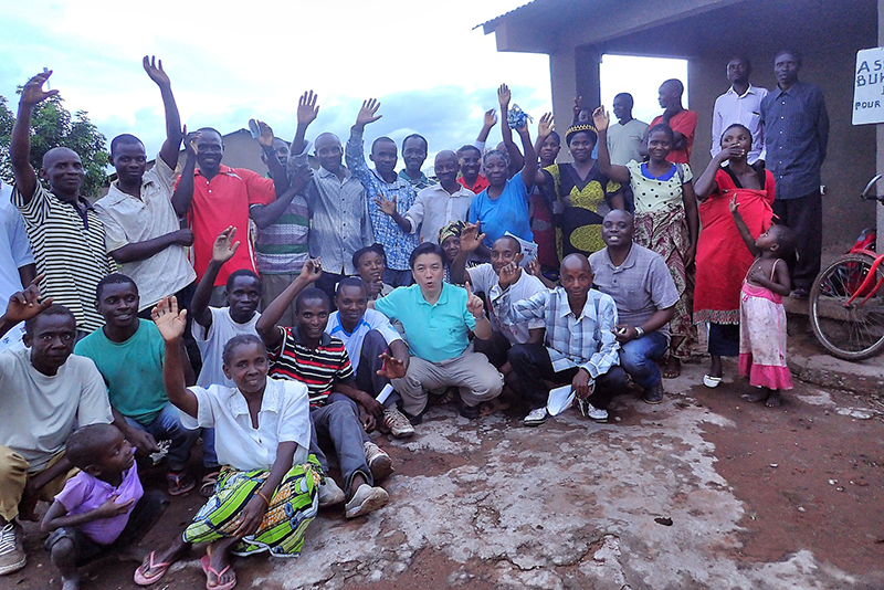 最貧国コンゴで村の再建取り組むパメラさんを訪ねて