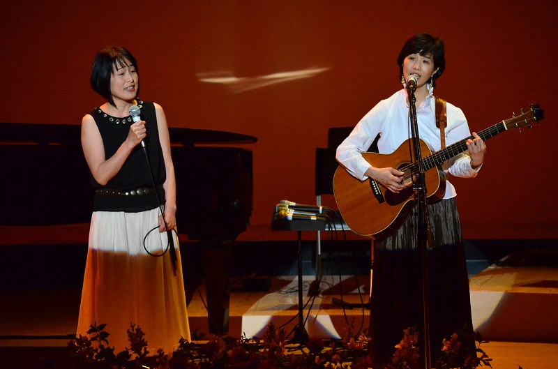 星野富弘さんの詩画を歌に乗せて、横浜でコンサート　超満員の観客が涙