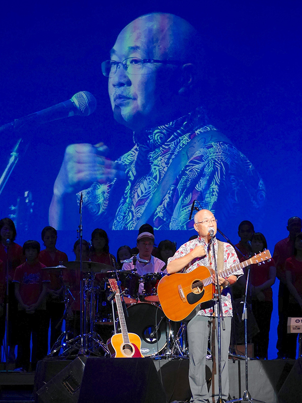 滝元明牧師の凱旋式・感謝聖会開催　９００人が遺志受け継ぎ、日本のリバイバルを祈る