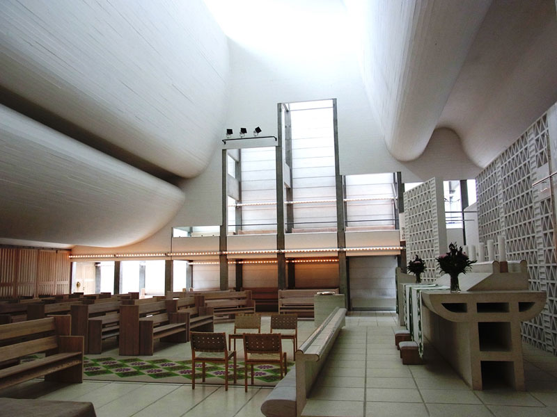 ＦＩＮＥ ＲＯＡＤ―世界のモダンな教会堂を訪ねて（３）デンマークの教会堂②