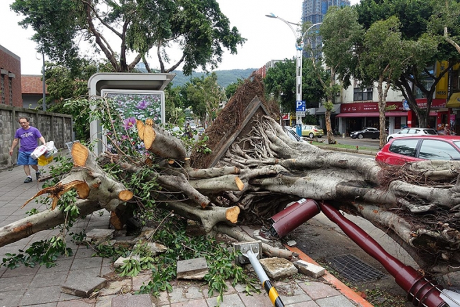 日本基督教団と日本イエス・キリスト教団、台湾基督長老教会へ救援金　８月の台風被害で