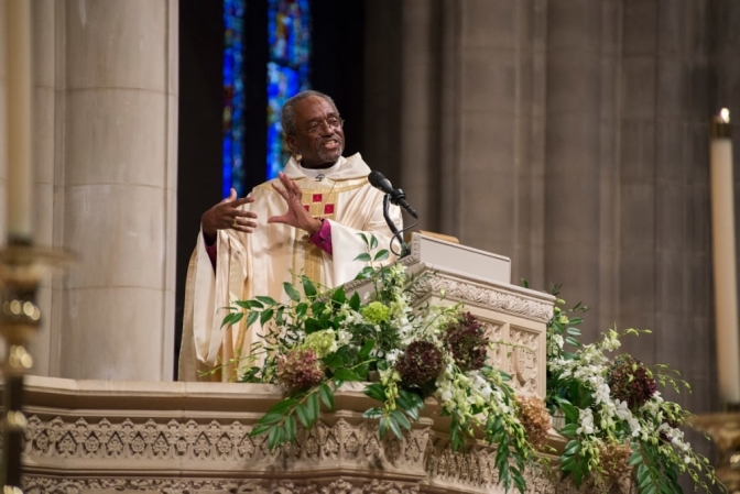 米国聖公会初の黒人首座主教が着座　「神はまだ働きを終えていない」