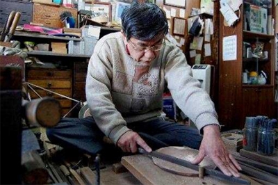２０１５年度「現代の名工」発表　鋳物工の山本富士夫さんら１５０人