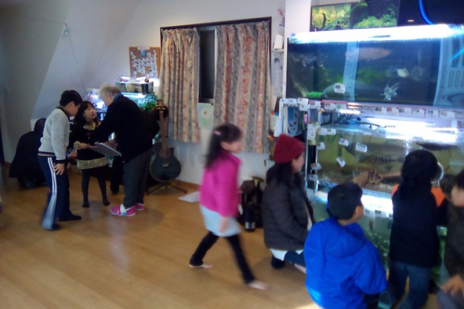 「全ての子どもを受け入れるために」　京都・花園教会水族館、存続の危機でプロジェクト立ち上げ