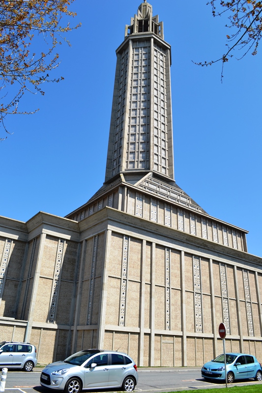 ＦＩＮＥ ＲＯＡＤ―世界の教会堂を訪ねて（２４）フランスの教会⑤ル・アーブル 塔の教会　西村晴道