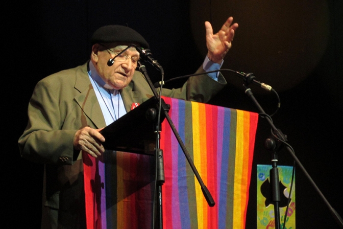 ＷＣＣ、パグーラ監督の死を悼む　アルゼンチンの人権運動指導者、タンゴ賛美歌の作詞者