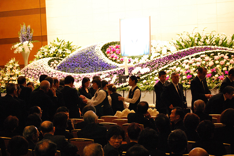 キリスト教葬儀から日本宣教を考える「ライフワークス社」