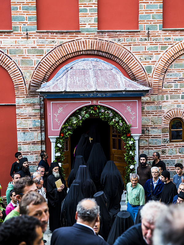 聖山アトス巡礼紀行（１０）フィロセウ修道院の大祭日・その２～祈りの後に　中西裕人