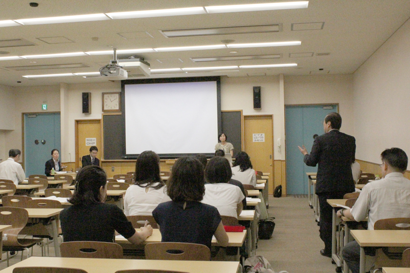 日本キリスト教教育学会第２８回学会大会２日目　キリスト教保育について４人の報告者が研究成果を発表