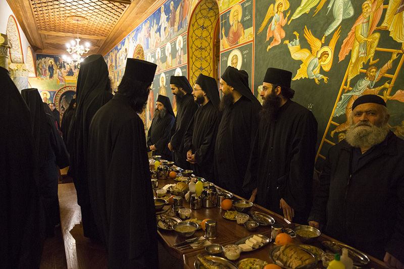 聖山アトス巡礼紀行―アトスの修道士と祈り―（１１）トラペザと修道士　中西裕人
