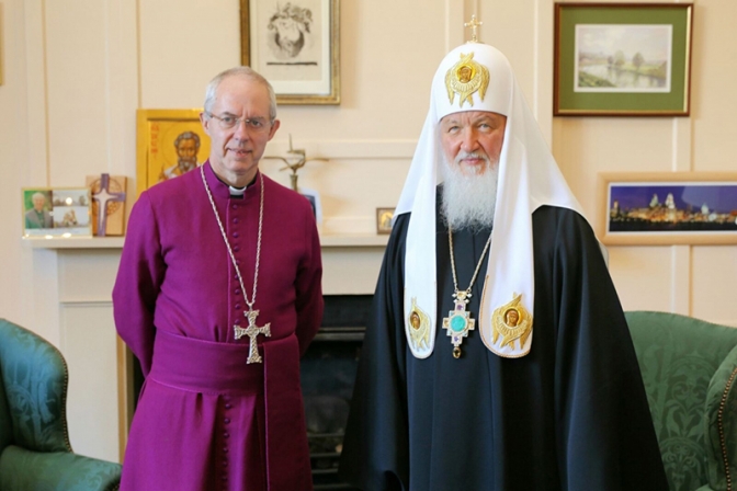 ウェルビー大主教とキリル総主教が会談　英ランべス宮殿で