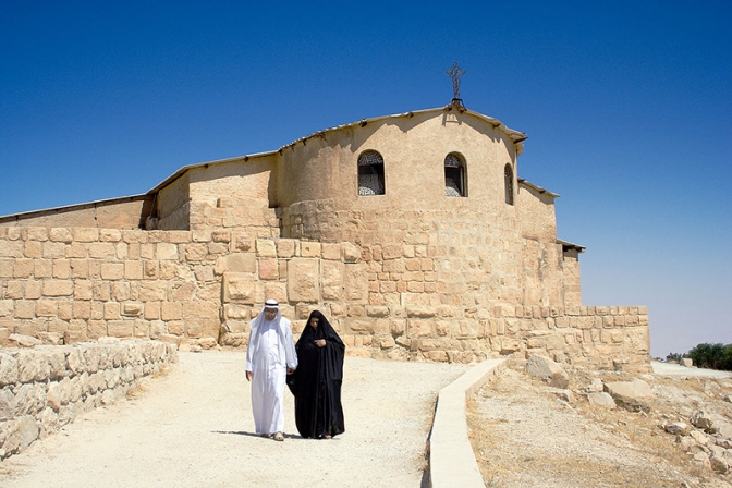 モーセ終焉の地「ネボ山」の記念聖堂、１０年ぶりに公開
