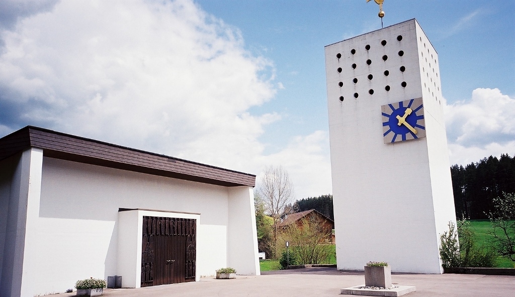ＦＩＮＥ ＲＯＡＤ―世界の教会堂を訪ねる旅（４８）スイス１回目視察シリーズ⑥　西村晴道