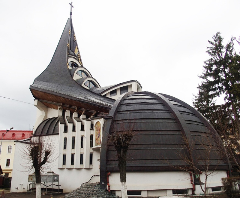 ＦＩＮＥ ＲＯＡＤ―世界の教会堂を訪ねる旅（５１）ルーマニアの教会堂①　西村晴道