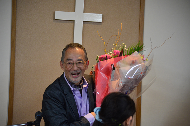 小坂忠氏、復帰の歌声は力強く　姉ヶ崎キリスト教会のチャペルコンサートで