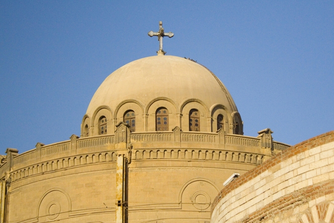 エジプトのコプト正教会で８カ月ぶりの礼拝　４月の爆弾テロで４０人死亡