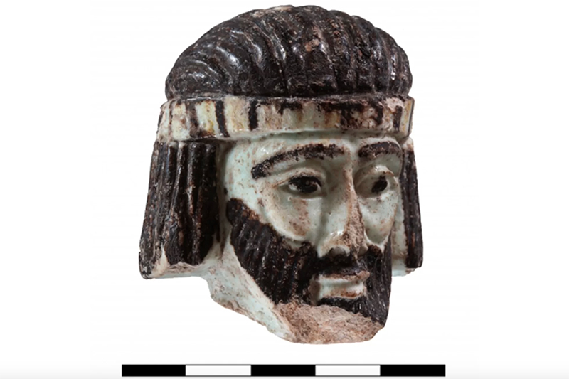 旧約聖書に登場するアハブ王の顔か、イスラエルで２８００年前の像の頭部発見
