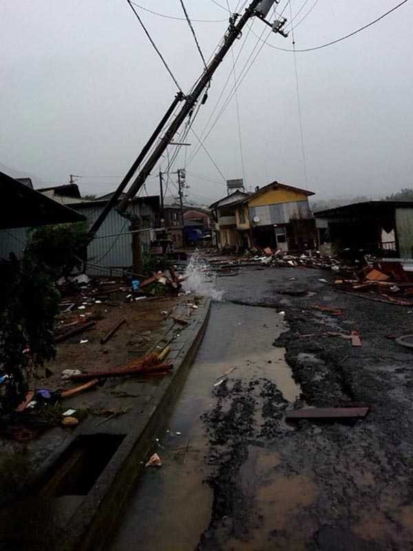 西日本豪雨で大きな被害を受けた愛媛県西予市野村町の様子＝7日（写真：読者提供）