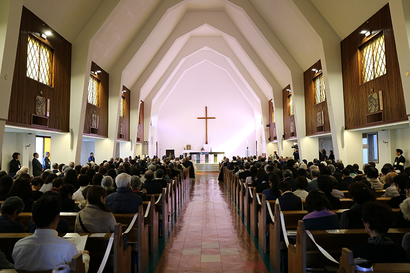 東日本大震災から８年、教会で３宗教合同の「追悼・復興祈願祭」　宗教者１１０人以上が祈り