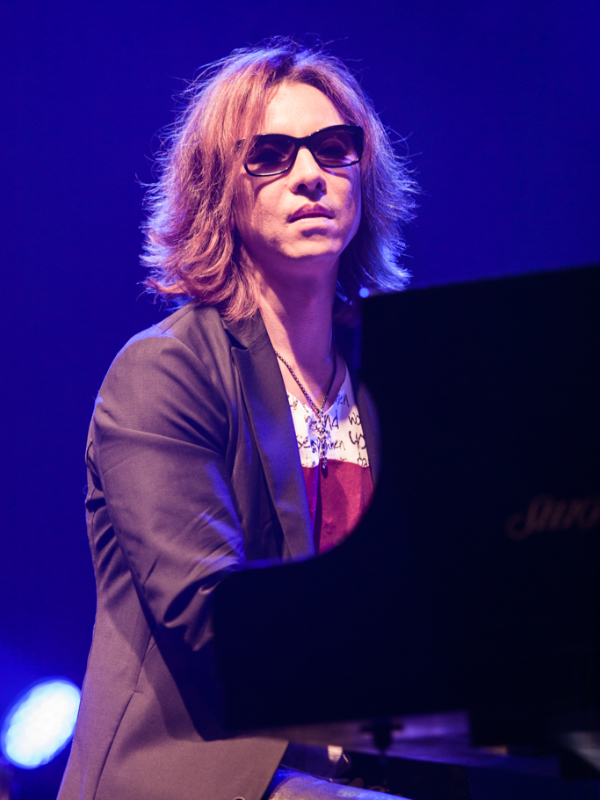 ＹＯＳＨＩＫＩさん「神は耐えられない試練を人には与えない」　新型コロナで緊急メッセージ