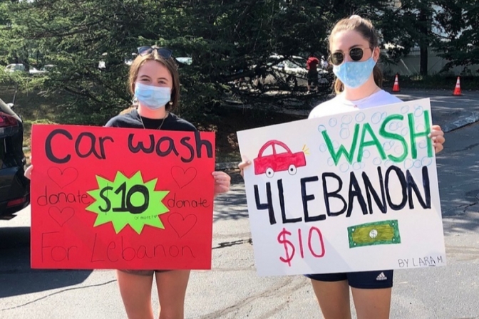 教会の青年たちが洗車で７千ドル集める　レバノン爆発被災者支援で