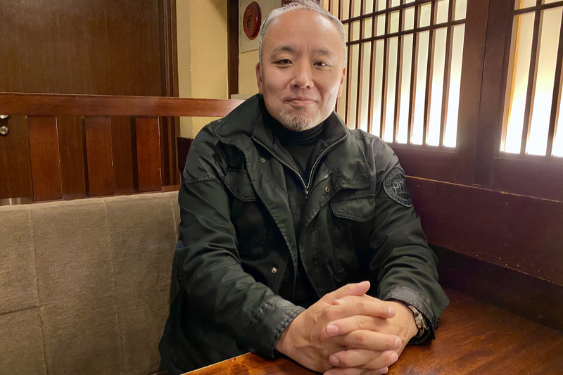 歌舞伎町で夜回り３年、レスキュー・ハブの坂本新さん　「一歩踏み込んだ支援が必要」