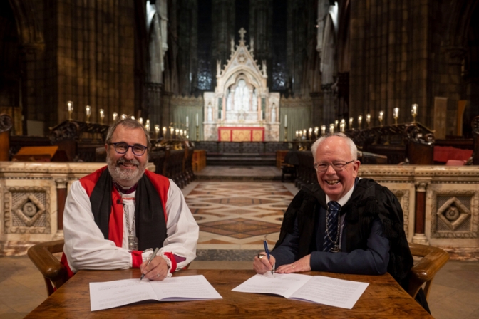 スコットランドの長老派教会と聖公会が歴史的共同宣言　「聖アンデレ宣言」に署名