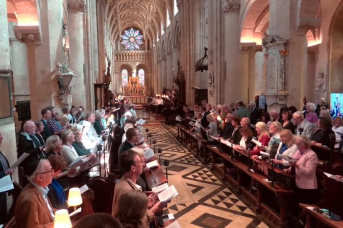 英国国教会、８００年前の教会会議で制定された反ユダヤ法を「悔い改める」礼拝