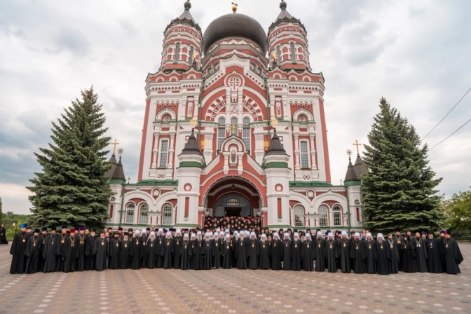 モスクワ総主教庁系のウクライナ正教会が「完全な独立と自治」を宣言