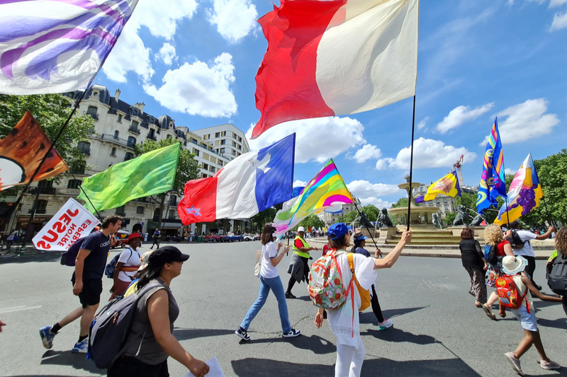 パリ市内を１万人が行進し福音伝える　「マーチ・フォー・ジーザス」