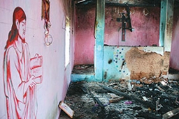 焼き討ちにあったオリッサ州中部カンダマル地区の教会