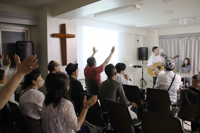 日本のリバイバルの鍵は「神の臨在の中に入ること」　ＮＹから中島克範牧師招き集会