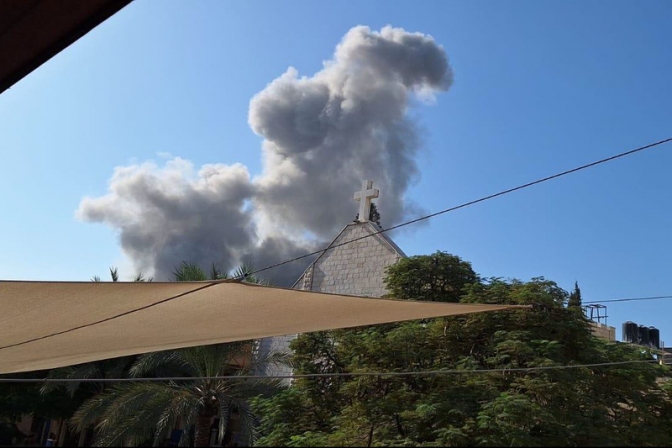 ガザ地区唯一のカトリック教会、空爆で一部被害　地区内のキリスト教徒の死者は２２人