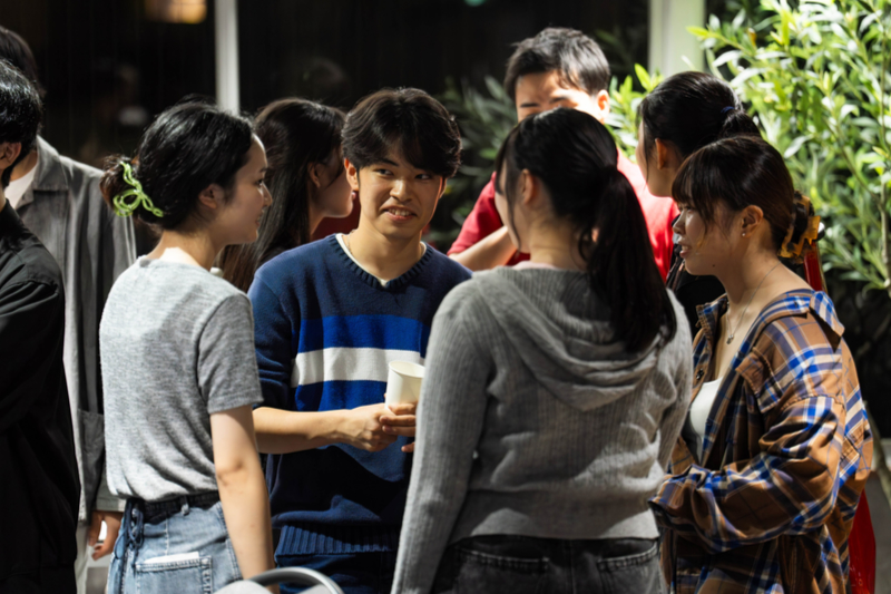 １５人の演者でマルコ福音書を再現、観客をイエスの物語に引き込む「マルコドラマ」