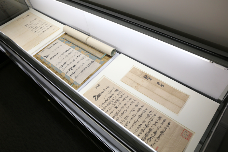 上智大学キリシタン文庫が初の貴重資料展、キリシタン版や大友宗麟書状など３０点を公開