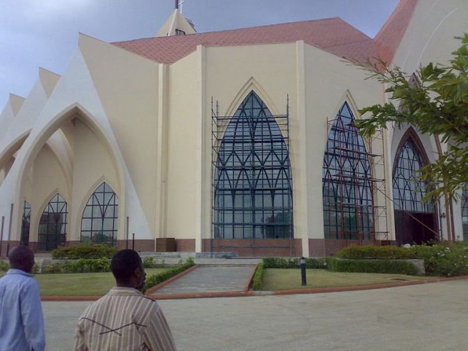 ナイジェリア首都アブジャにあるエキュメニカルセンターとしても知られるナイジェリア超教派教会。