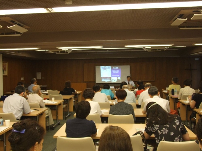 東京バプテスト神学校夏期公開講座の様子。２０１１年８月１６日、ルーテル市ヶ谷センターで。